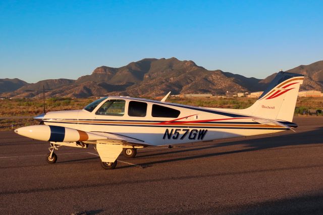 Beechcraft Bonanza (33) (N57GW)