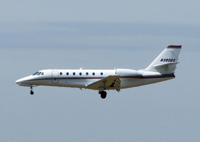 Cessna Citation Sovereign (N380QS) - Landing at Shreveport Regional.