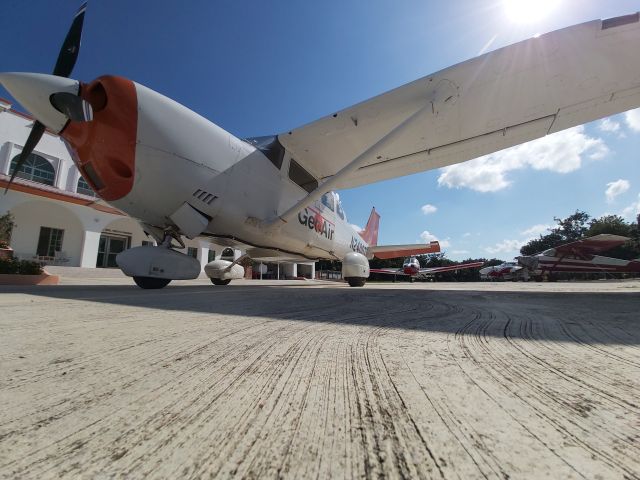 Cessna 206 Stationair (N2400T)