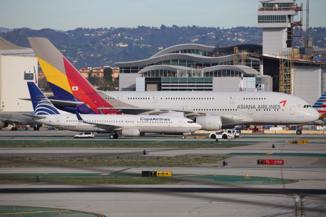 Airbus A380-800 (HL7626)