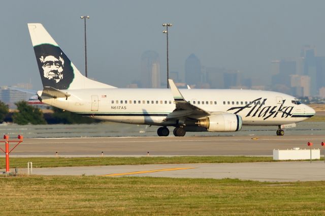 Boeing 737-700 (N617AS) - Alaska - B737 - N617AS - Departing KDFW 07/03/2013