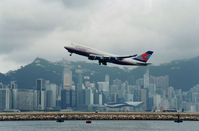 Boeing 747-400 (C-FGHZ)