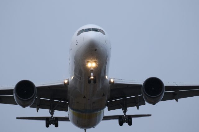 BOEING 767-300 (JA8359) - 04 December 2015:Boeing 767-381,HND-HKD.