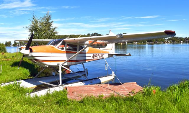 Cessna Skywagon 180 (N9214C) - Cessna 180 N9214C in Anchorage Lake Hood Seaplane Base