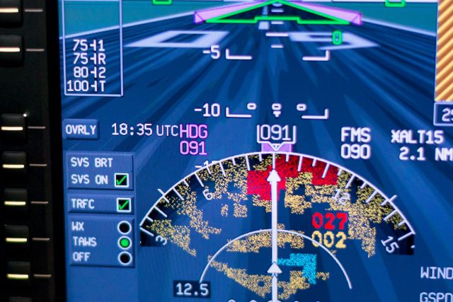 — — - Details in the DHC-6-400 Simulator.