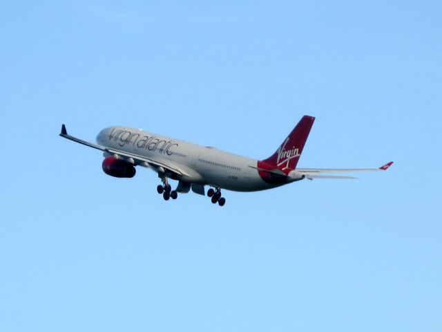 Airbus A330-300 (G-VSXY)