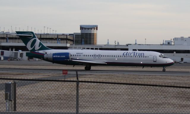 Boeing 717-200 (N993AT)