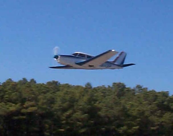 Piper PA-24 Comanche (N8113P) - Departing Kitty Hawk, NC First Flight - KFFA.