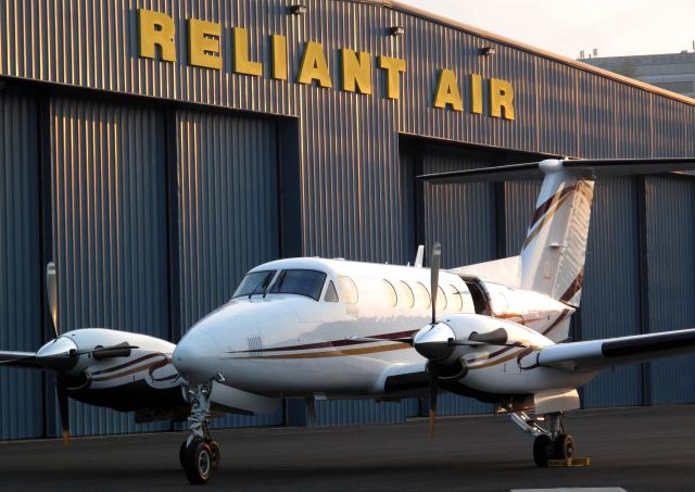 Beechcraft Super King Air 200 (N351CB) - At RELIANT AIR. They have the lowest fuel price on the Danbury (KDXR) airport.