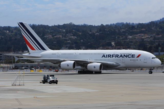 Airbus A380-800 (F-HPJB)