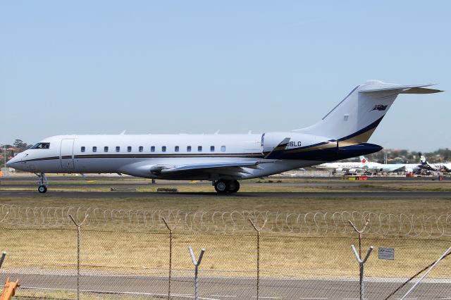 Bombardier Global Express (N36LG)