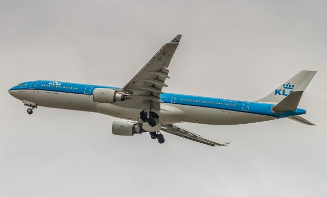 Airbus A330-300 (PH-AKF) - KLM31 powers up and goes around as previous traffic was slow to clear the runway