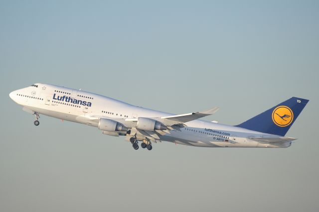 Boeing 747-400 (D-ABTD)