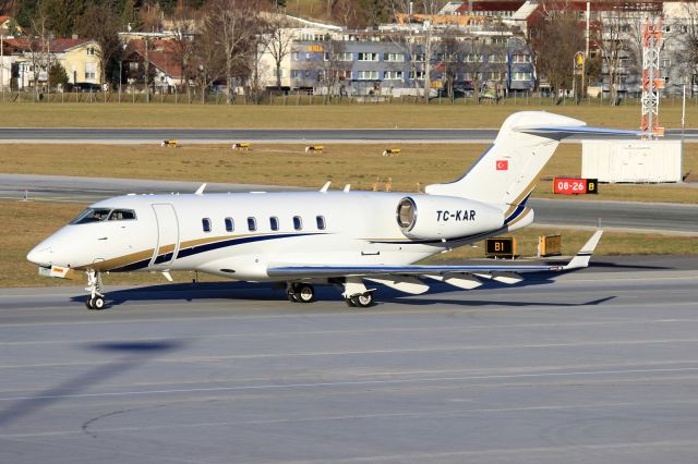 Bombardier Challenger 300 (TC-KAR)