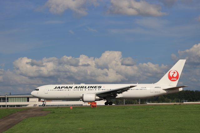 BOEING 767-300 (JA655J) - September 16, 2023:AKJ-HND.