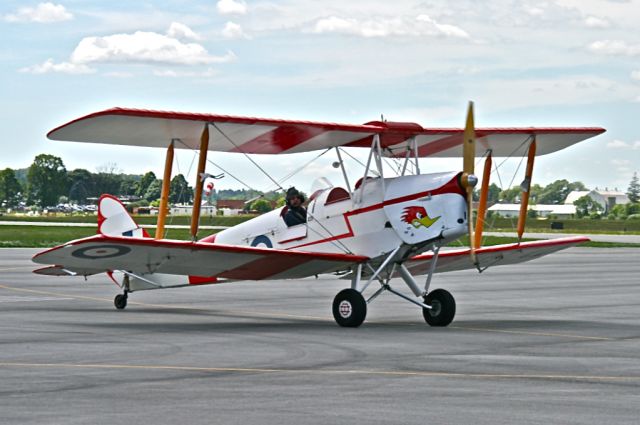 C-GMTH — - DEHAVILLAND DH 82C, TIGER MOTH