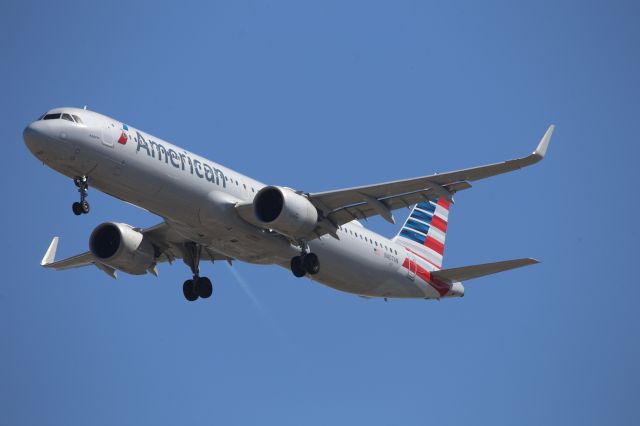 Airbus A321neo (N407AN)