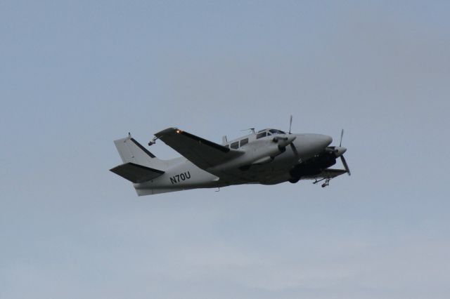 Beechcraft King Air 90 (N70U) - Beechcraft King Air 90 (N70U) departs Sarasota-Bradenton International Airport enroute to Monroe Regional Airport