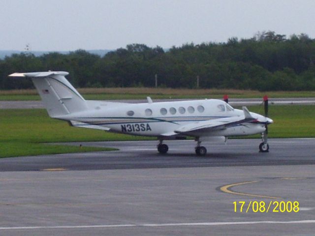 Beechcraft Super King Air 300 (N313SA)