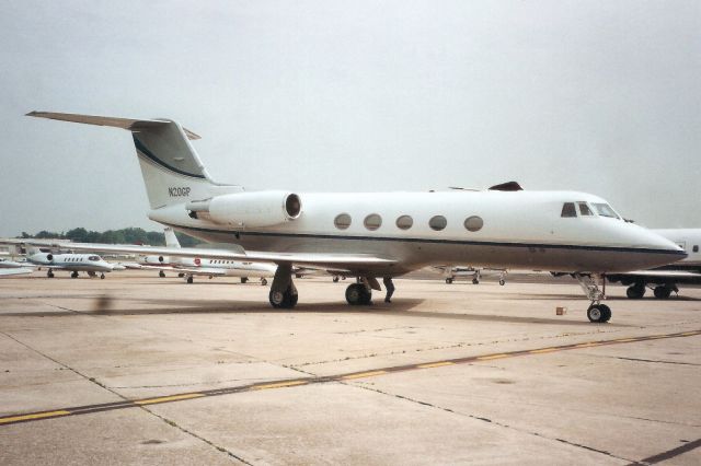 Gulfstream American Gulfstream 2 (N20GP) - Seen here in May-00.br /br /Reregistered N671LW 1-Nov-00.br /Registration cancelled 21-Jun-17 as expired.