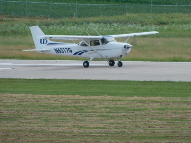 Cessna Skyhawk (N6317G)