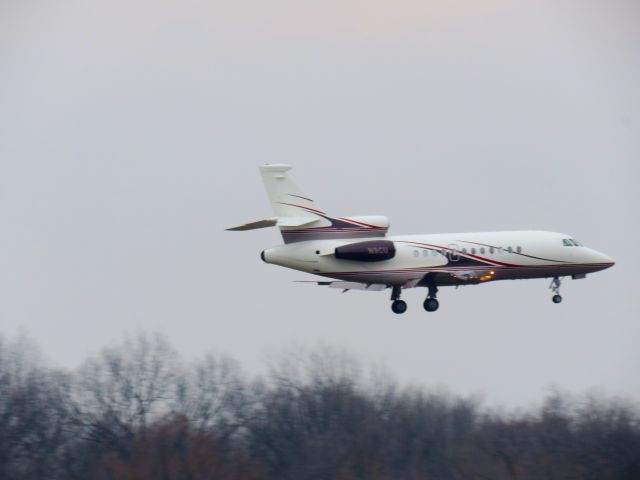 Dassault Falcon 900 (N9CU) - LAS-MIObr /01/02/23