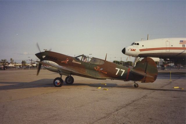 CURTISS Warhawk (N1226N)