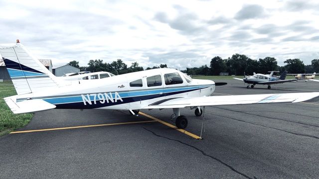 Piper Cherokee (N79NA)