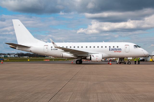 Embraer 170/175 (G-CIXW)