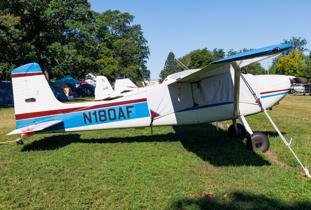 Cessna Skywagon 180 (N180AF)