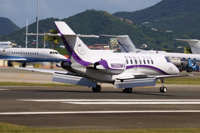 Hawker 1000 (N600MV)