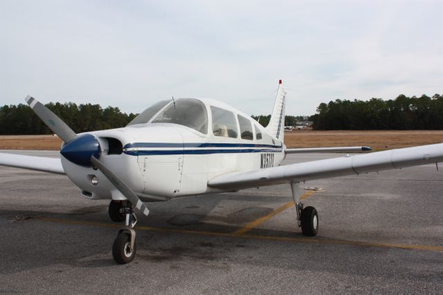 Piper Cherokee —