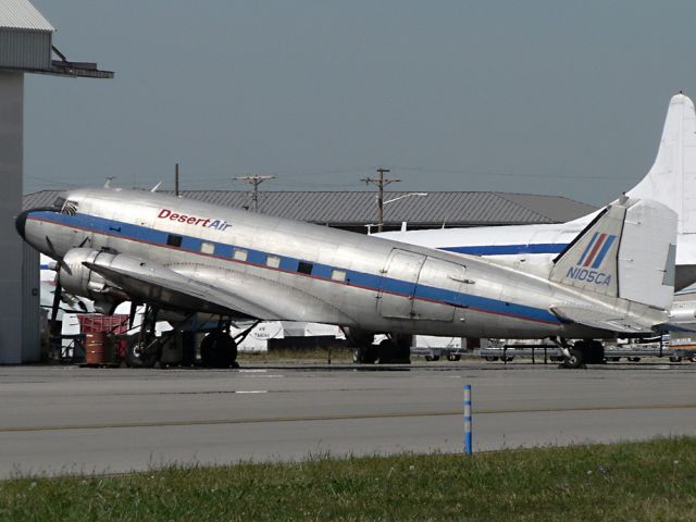 Douglas DC-3 (N105CA) - Sept. 30, 2007