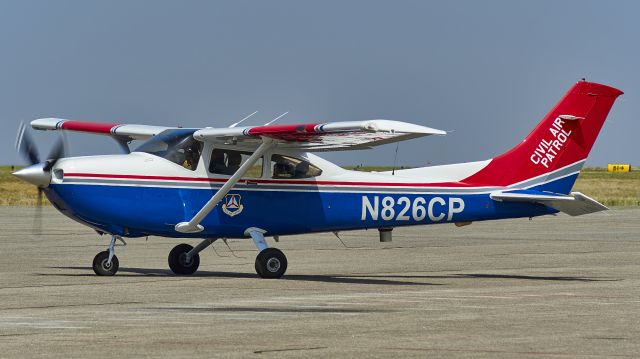 Cessna Skylane (N826CP)