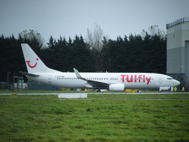 Boeing 737-700 (D-AHFO)