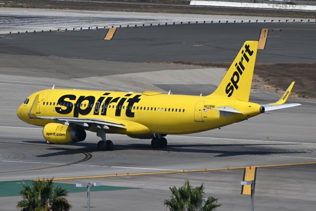 Airbus A320 (N628NK)