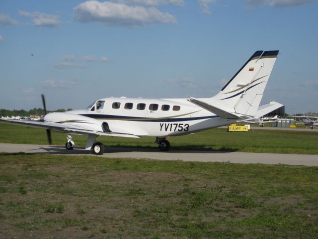 Beechcraft King Air 90 (YV-1753) - LAKELAND FLORIDA 04-25-2009