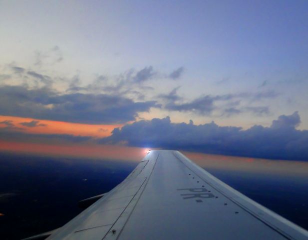 Boeing 737-700 (PR-GOM)