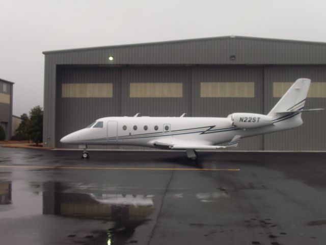 IAI Gulfstream G150 (N22ST) - Gufstream 150 at CCO.