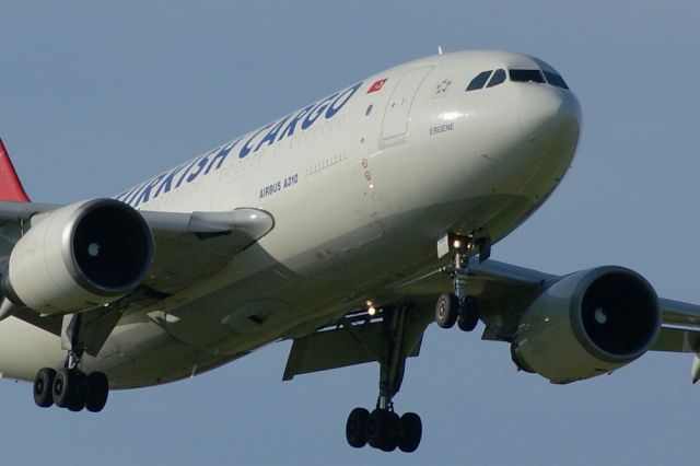 Airbus A310 (TC-JCZ)