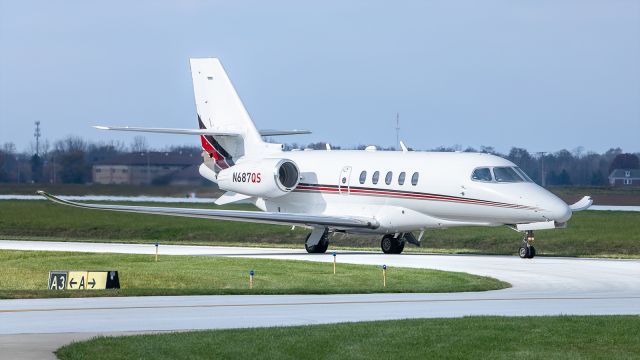 Cessna Citation Latitude (N687QS) - A Cessna Citation Latitude operated by Netjets getting ready to turn off the taxi way at KVPZ.