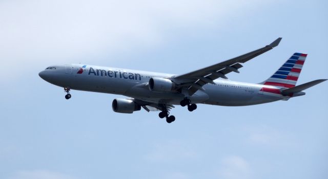 Airbus A330-300 (N275AY) - On final is this 2000 American Airlines Airbus A330-323 in the Spring of 2019.