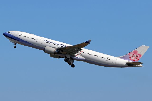 Airbus A330-300 (B-18356)