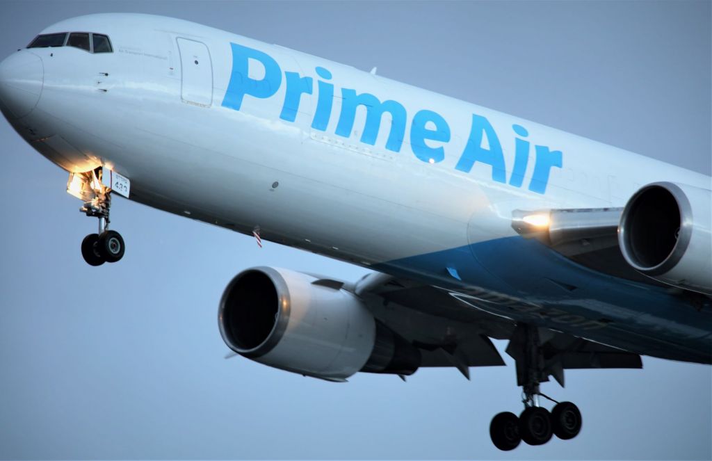 BOEING 767-300 (N347AZ)