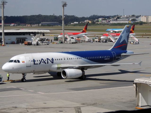 Airbus A320 (CC-CQN) - Airbus A320-200 (CN 3319) LAN Colombia - Fab: 2007 / Ex: F-WWBC - Aeroporto Internacional de São Paulo-Guarulhos (GRU/SBGR) - Guarulhos / São Paulo, Brazil