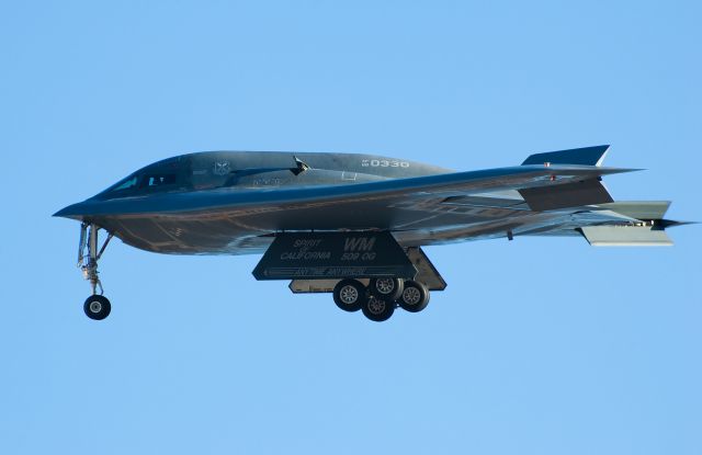 Northrop Spirit (88-0330) - Spirit of California landing at Nellis AFB.