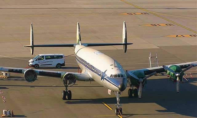 Lockheed EC-121 Constellation (HB-RSC)