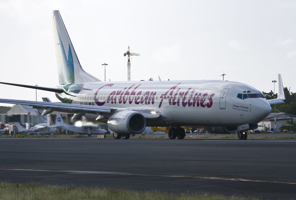 Boeing 737-800 (9Y-ANU)