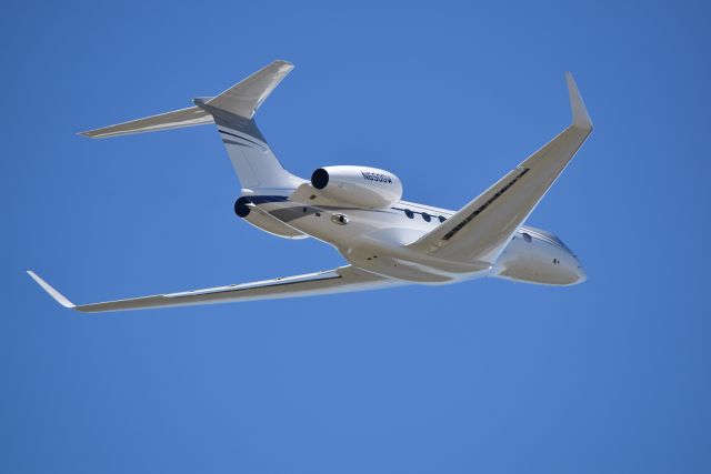 Gulfstream Aerospace Gulfstream G650 (N650GW) - 11/6/2021: Gulfstream G650ER (N650GW) departing  KSGR.