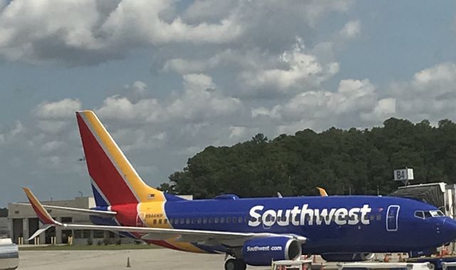 Boeing 737-700 (N944WN) - 7/28/22.